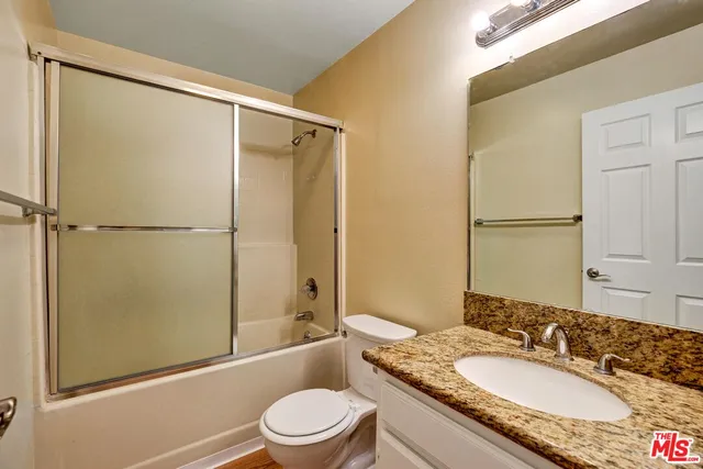 $9,100,000 | 515 East Elmwood Avenue, Burbank, CA 91501