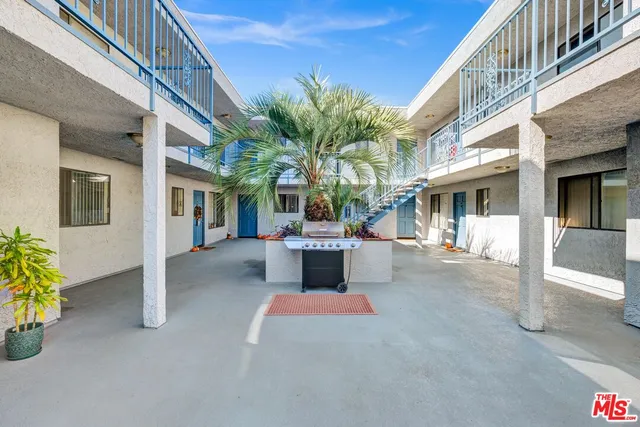 $9,100,000 | 515 East Elmwood Avenue, Burbank, CA 91501