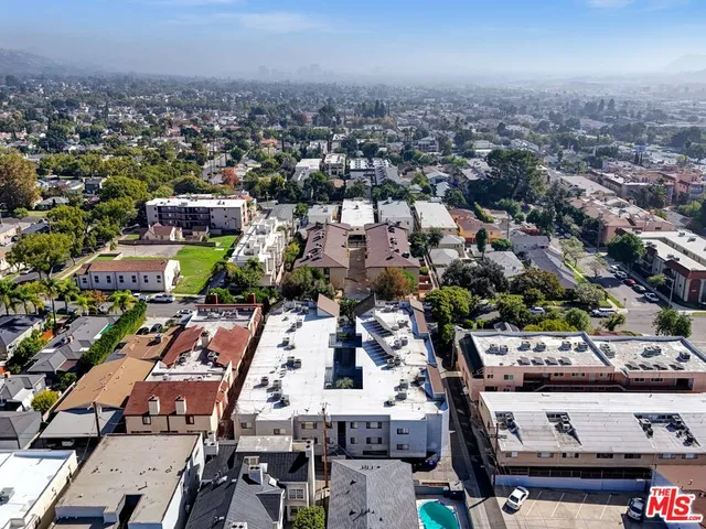 $9,100,000 | 515 East Elmwood Avenue, Burbank, CA 91501