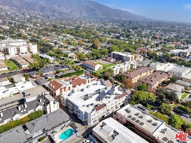 $9,100,000 | 515 East Elmwood Avenue, Burbank, CA 91501