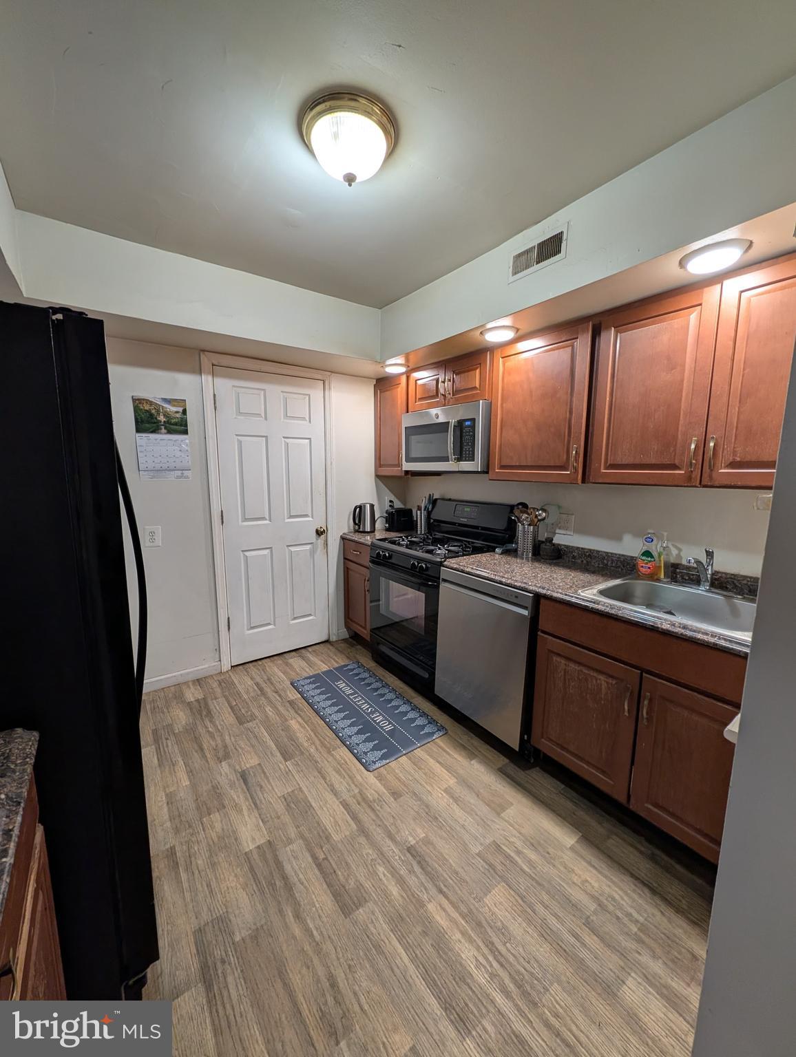60 Farmhouse Road Sicklerville, NJ 08081 - Photo 7 of 24 Gallery Image 7