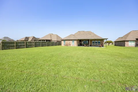 $369,900 | 6465 Clarkland Boulevard, Addis, LA 70710