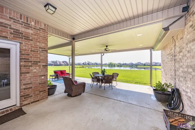 $369,900 | 6465 Clarkland Boulevard, Addis, LA 70710