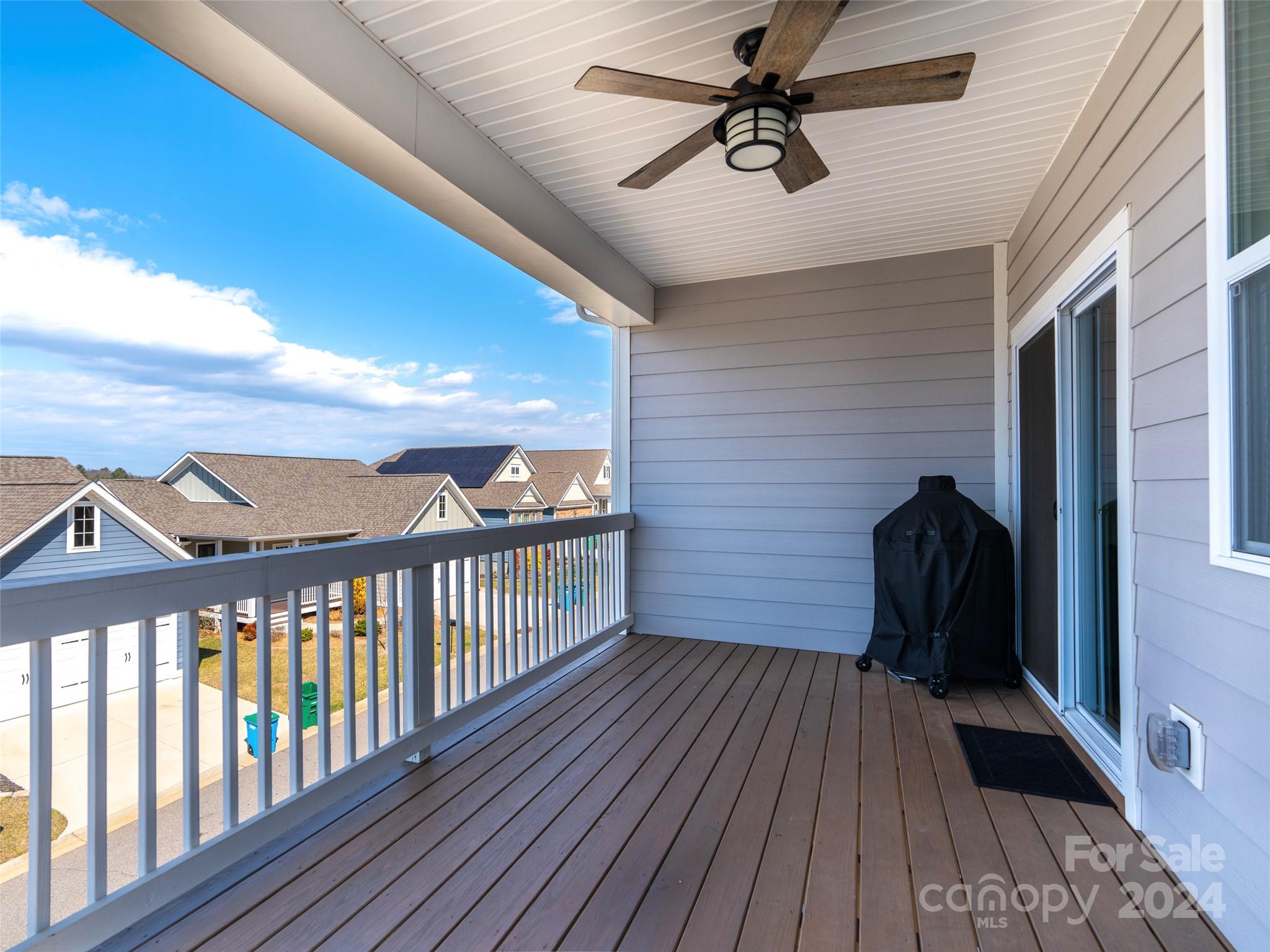 2 Regent Heights Road Leicester, NC 28748 - Photo 27 of 29 Gallery Image 27