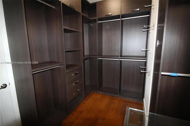 a view of walk in closet