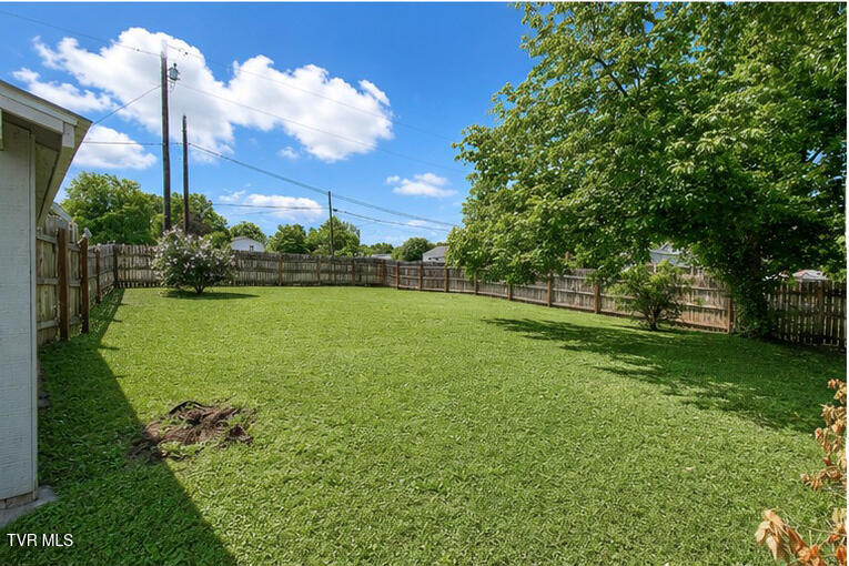 607 South 2nd Street Elizabethton, TN 37643 - Photo 40 of 46 34