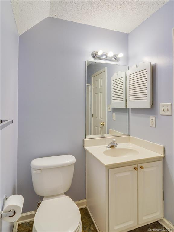 10360 Gold Pan Road Charlotte, NC 28215 - Photo 13 of 26 Gallery Image 13