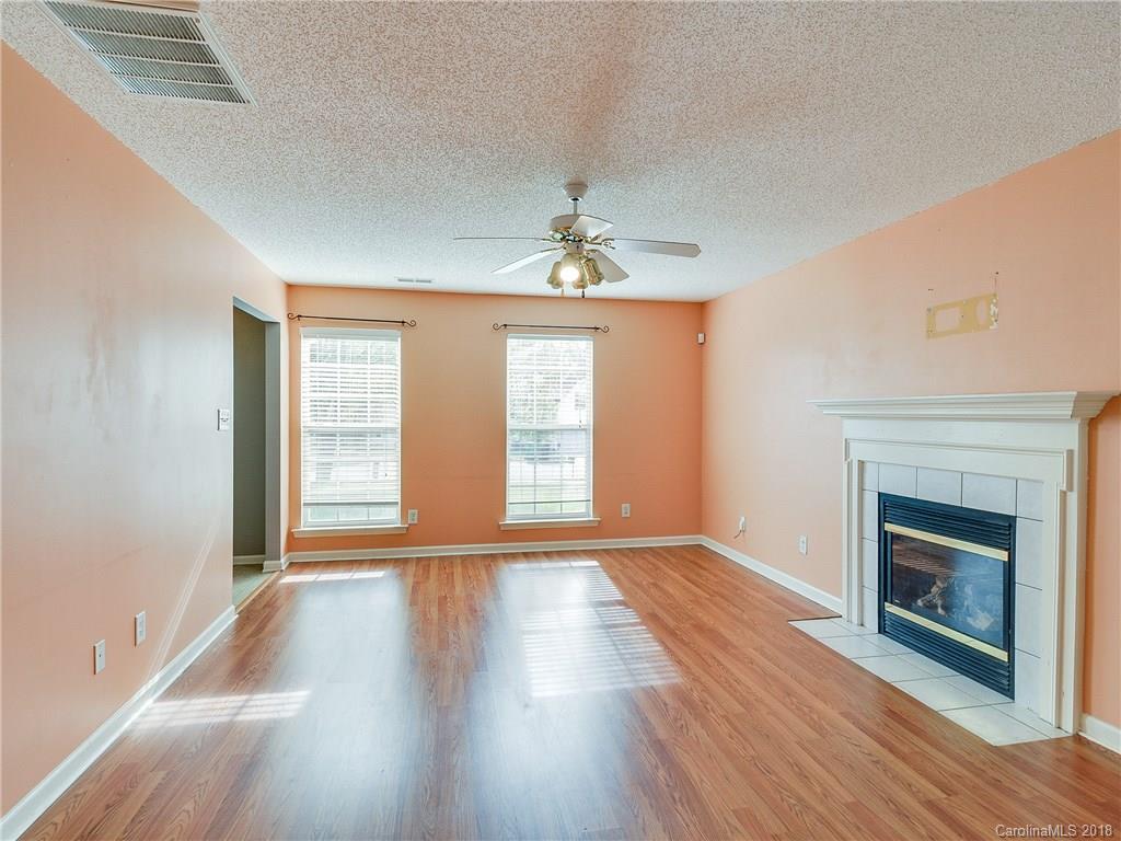 10360 Gold Pan Road Charlotte, NC 28215 - Photo 5 of 26 Gallery Image 5