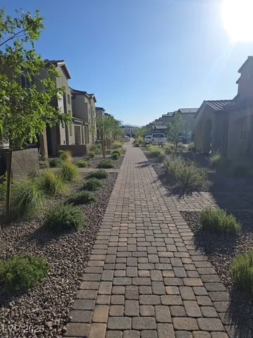 $2,350 | 212 Wewatta Avenue, Henderson, NV 89011