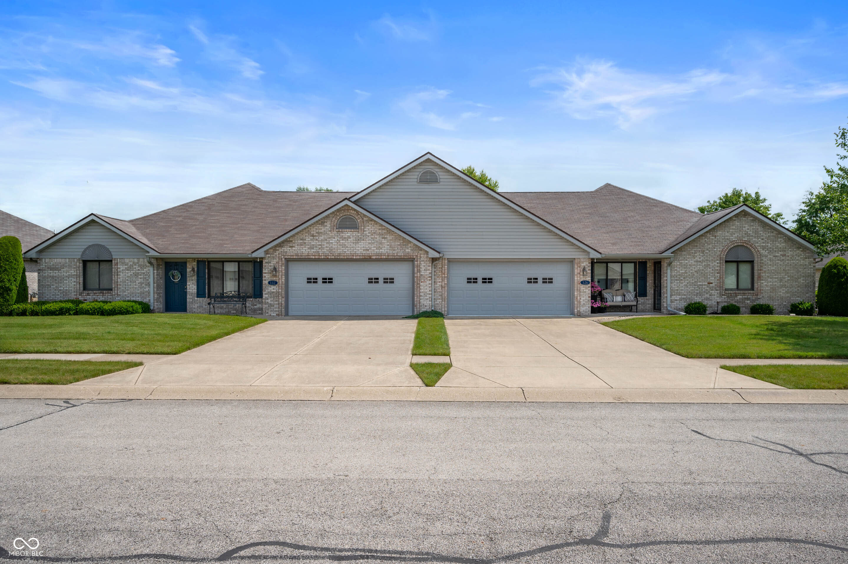 132 Warwick Way Pendleton, IN 46064 - Photo 2 of 22