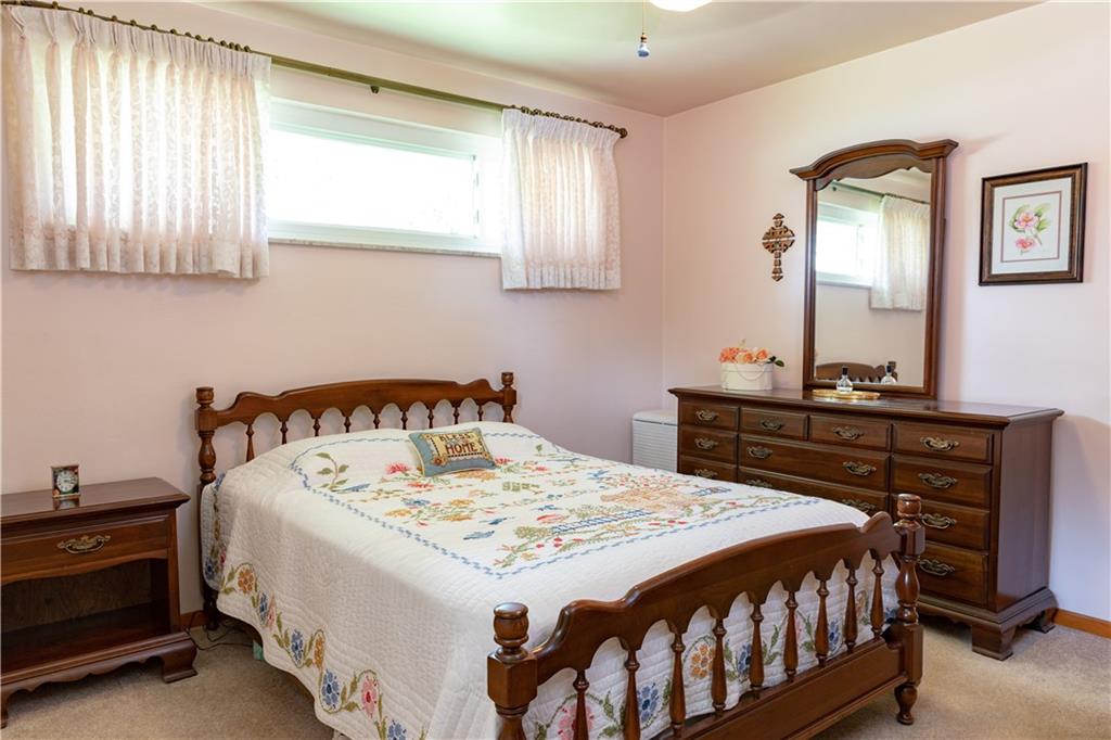 3651 Middletown Road Pittsburgh, PA 15204 - Photo 7 of 18 Gallery Image 7