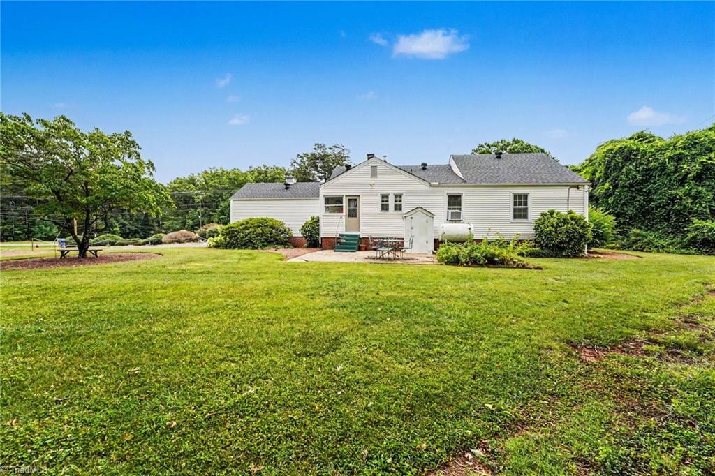 133 Mountain View Road King, NC 27021 - Photo 26 of 35