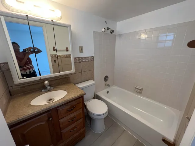 $2,200 | 4500 North Flagler Drive, Unit C19, West Palm Beach, FL 33407