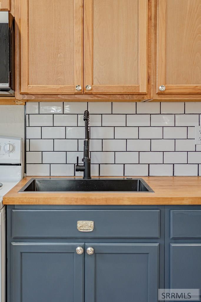 656 West Lander Street Pocatello, ID 83204 - Photo 17 of 39 Kitchen Detail