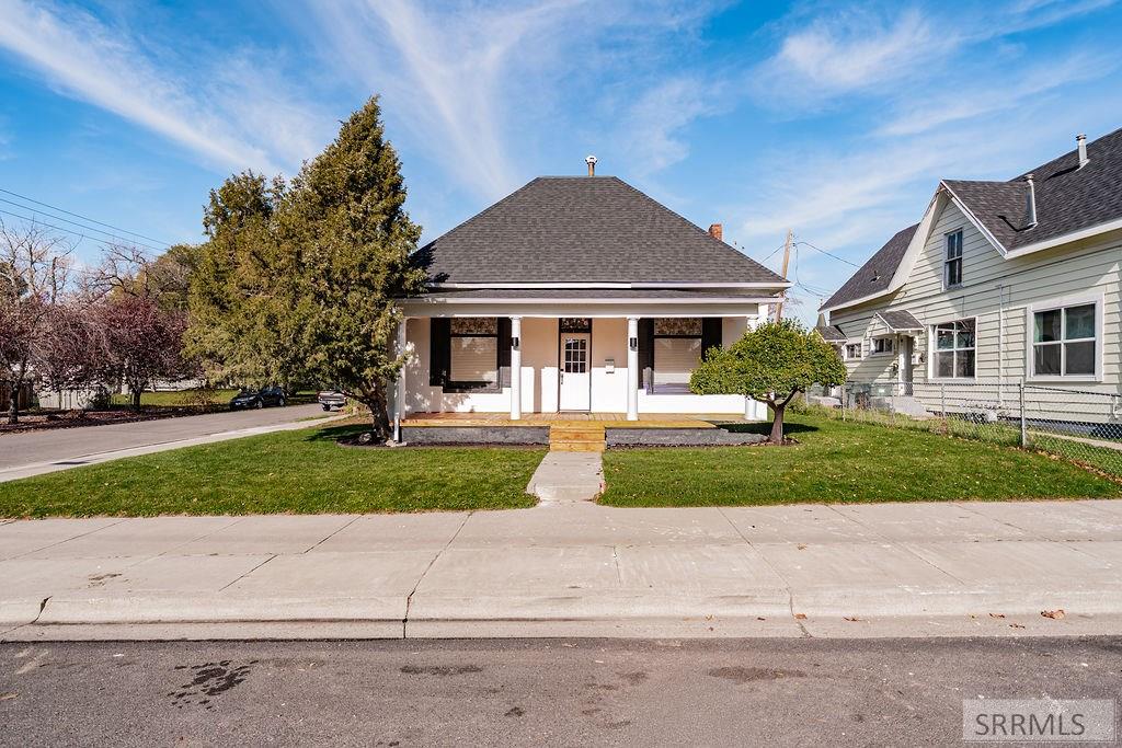 656 West Lander Street Pocatello, ID 83204 - Photo 2 of 39 Street View