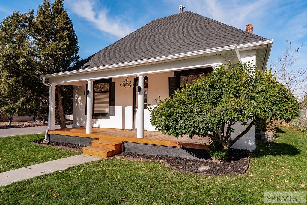 656 West Lander Street Pocatello, ID 83204 - Photo 3 of 39 Side View