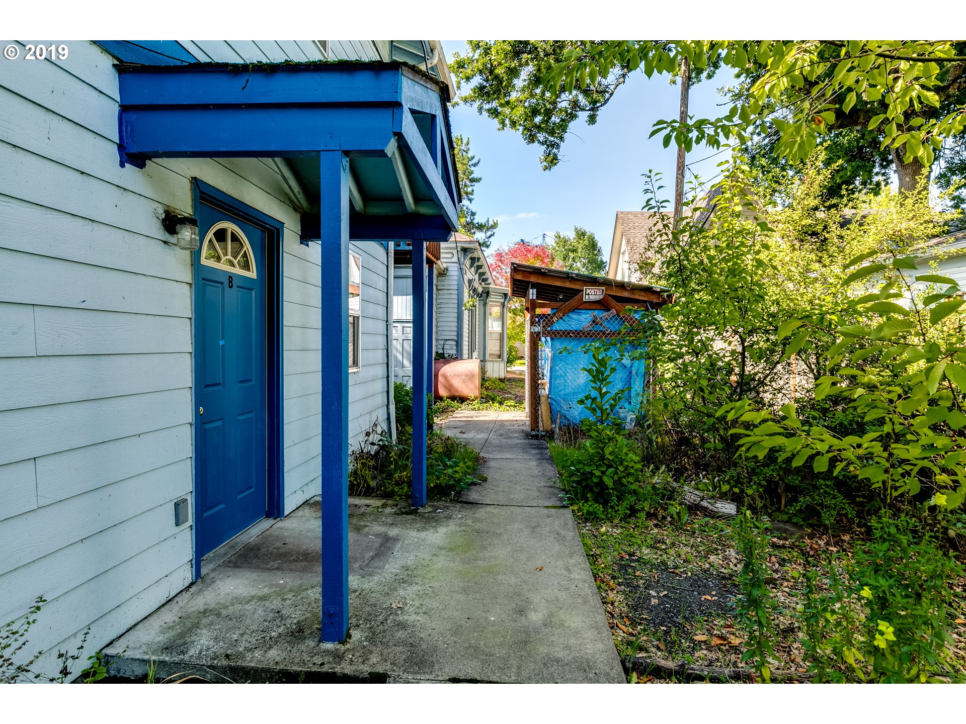 1633 High Street Eugene, OR 97401 - Photo 6 of 16