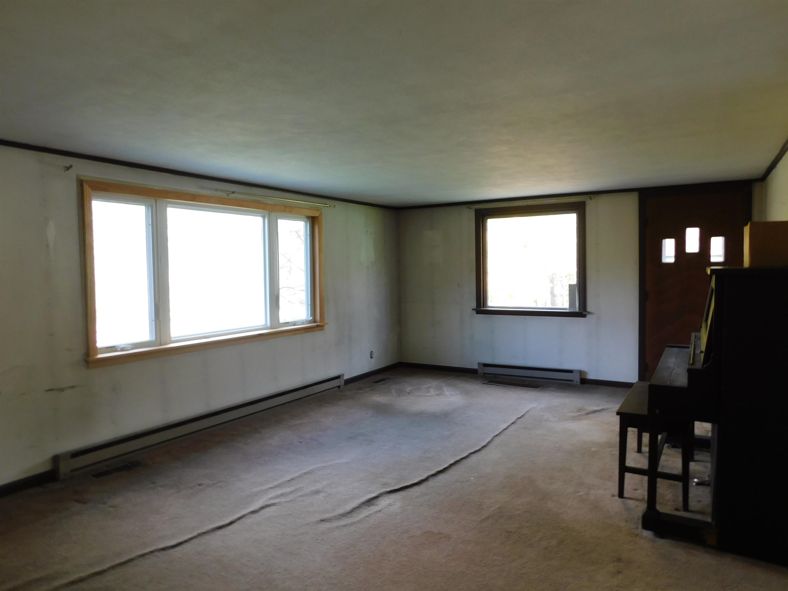 19 Holland Heights Road Mount Tabor, VT 05739 - Photo 8 of 12 Gallery Image 8