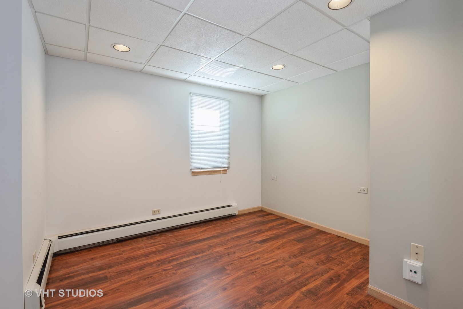 609 Hillside Road Glenview, IL 60025 - Photo 14 of 18