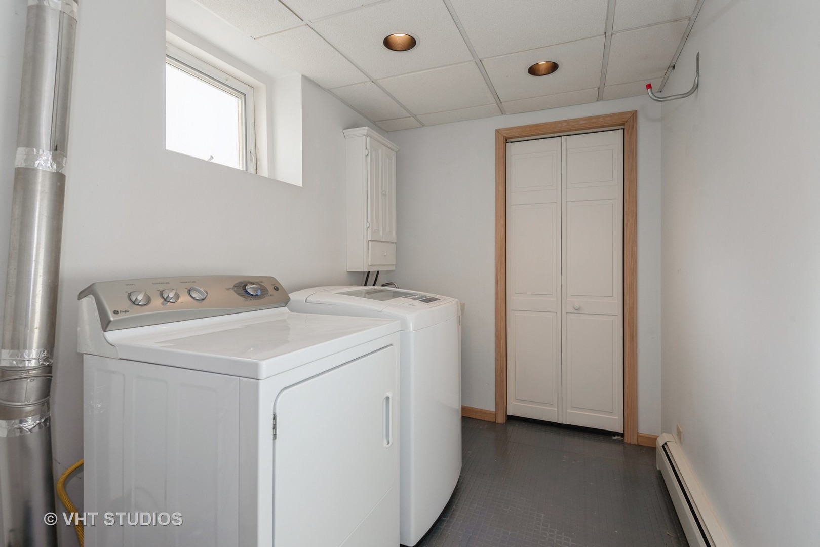 609 Hillside Road Glenview, IL 60025 - Photo 15 of 18