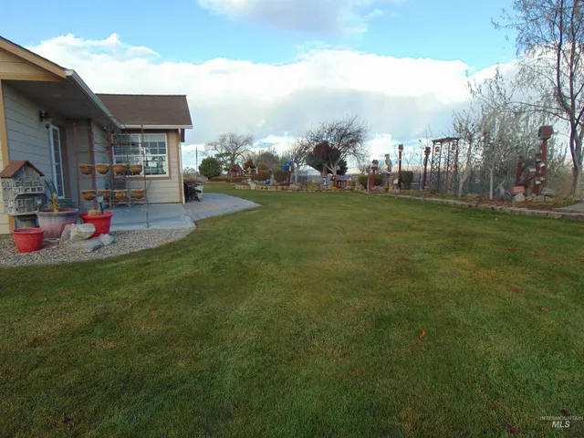 $869,000 | 452 Thayer Drive, Ontario, OR 97914