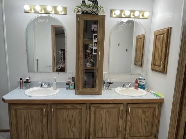7136 Tannery Road, Unit 19 Two Rivers, WI 54241 - Photo 18 of 21 IMG_1717