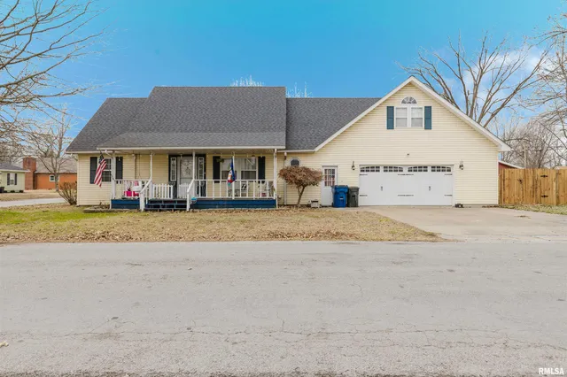 $168,500 | 201 North Day Street, West Frankfort, IL 62896