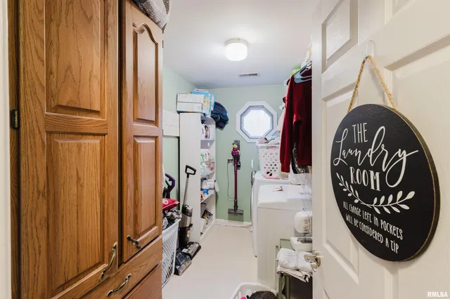 $168,500 | 201 North Day Street, West Frankfort, IL 62896