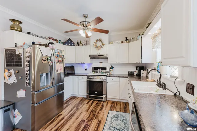 $168,500 | 201 North Day Street, West Frankfort, IL 62896