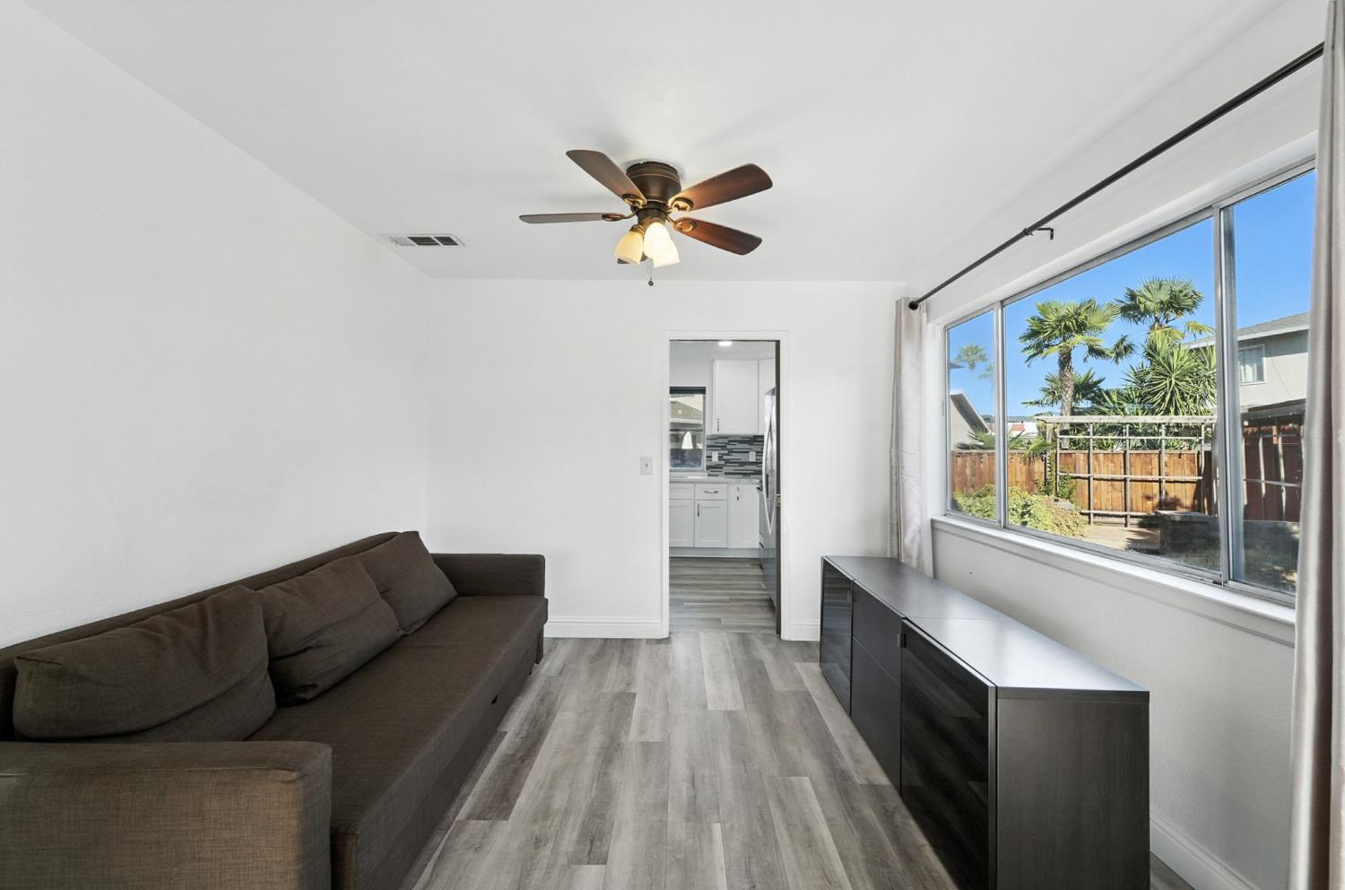 1309 Ruffino Court Manteca, CA 95336 - Photo 11 of 64