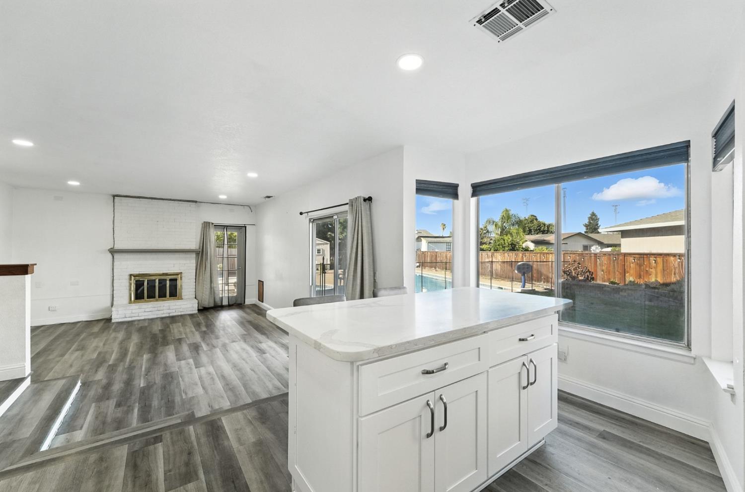 1309 Ruffino Court Manteca, CA 95336 - Photo 15 of 64