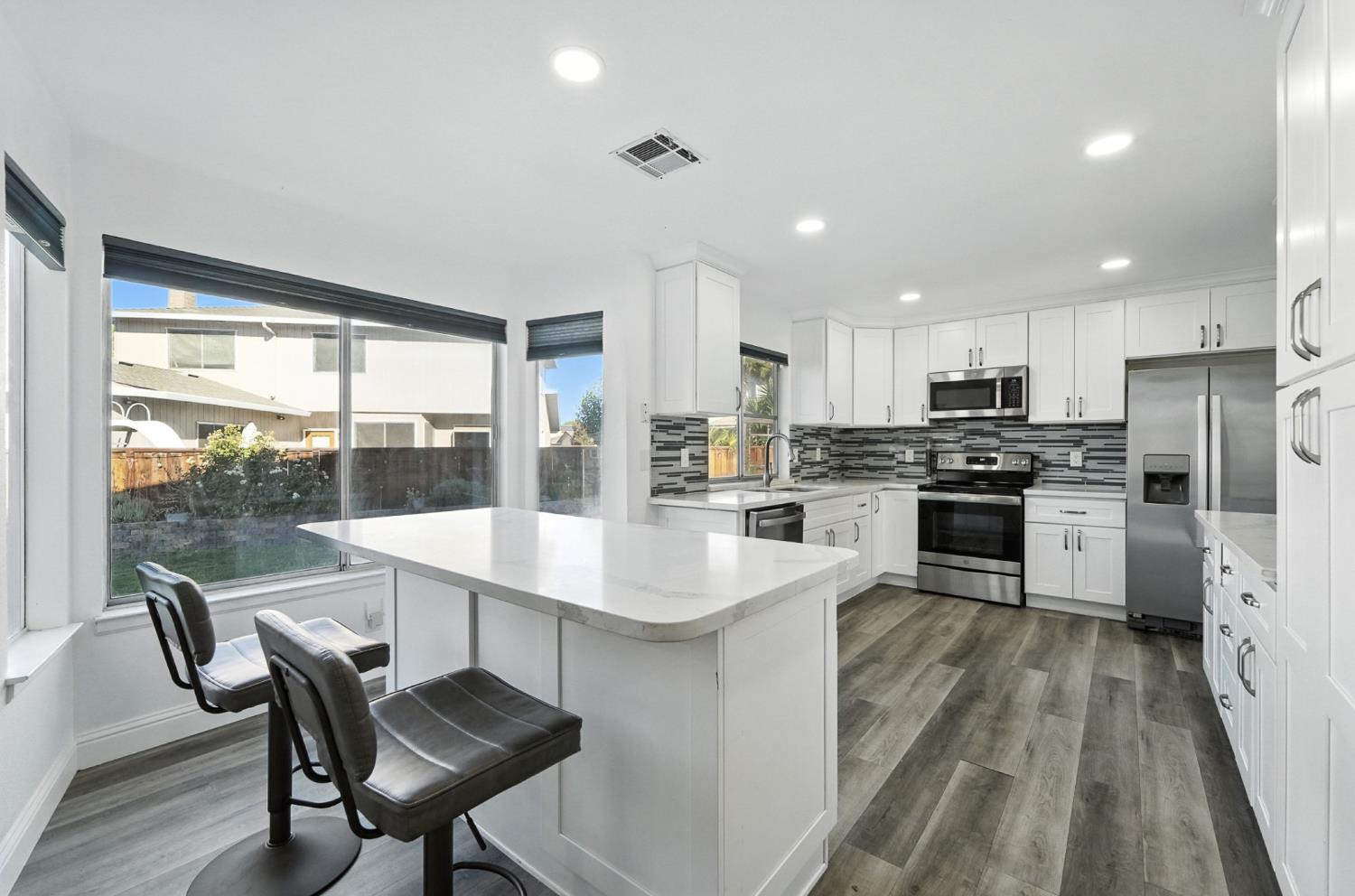 1309 Ruffino Court Manteca, CA 95336 - Photo 2 of 64