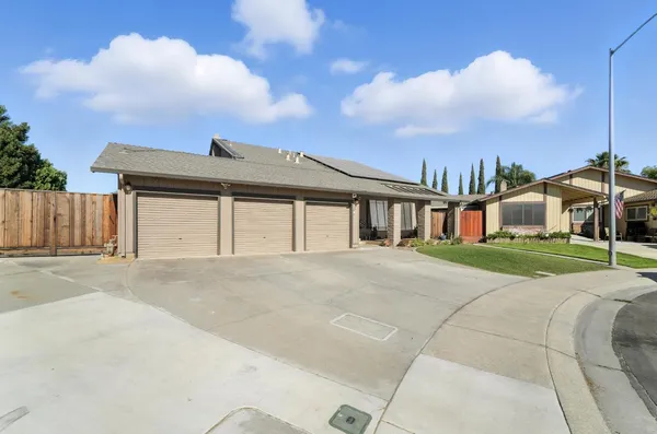 $649,900 | 1309 Ruffino Court, Manteca, CA 95336