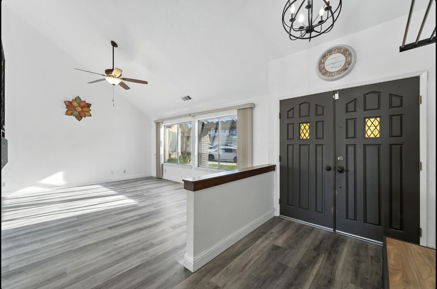 1309 Ruffino Court Manteca, CA 95336 - Photo 6 of 64