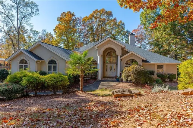 $1,098,000 | 316 Lake Point Lane, Belews Creek, NC 27009