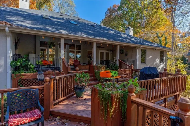 $1,098,000 | 316 Lake Point Lane, Belews Creek, NC 27009