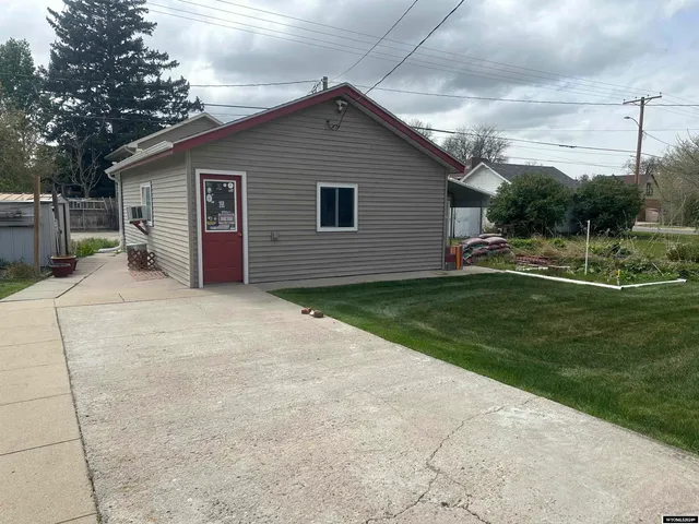 $250,000 | 2334 East A Street, Torrington, WY 82240