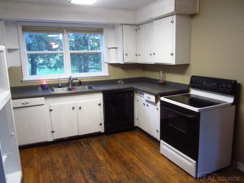 7336 Kipling Road Lexington, MI 48450 - Photo 9 of 10 31332977-8.JPG