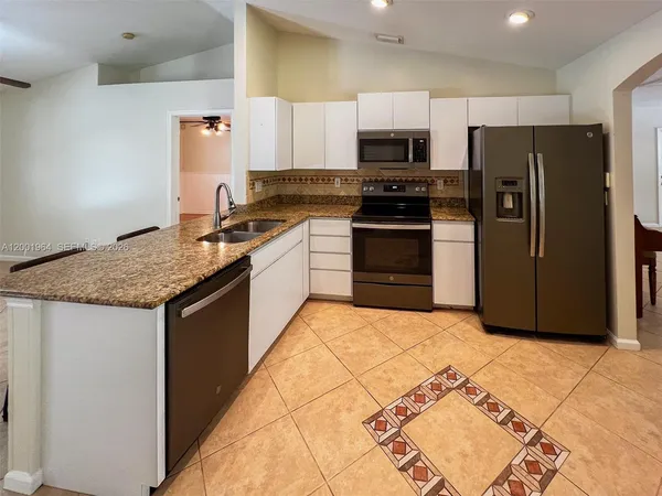 $4,400 | 16332 122nd Drive North, Unit 16332, Jupiter, FL 33478