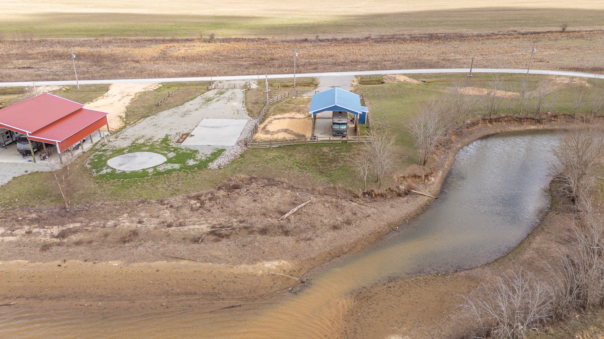 2117 Hardin Bottom River Road Clifton, TN 38425 - Photo 20 of 34