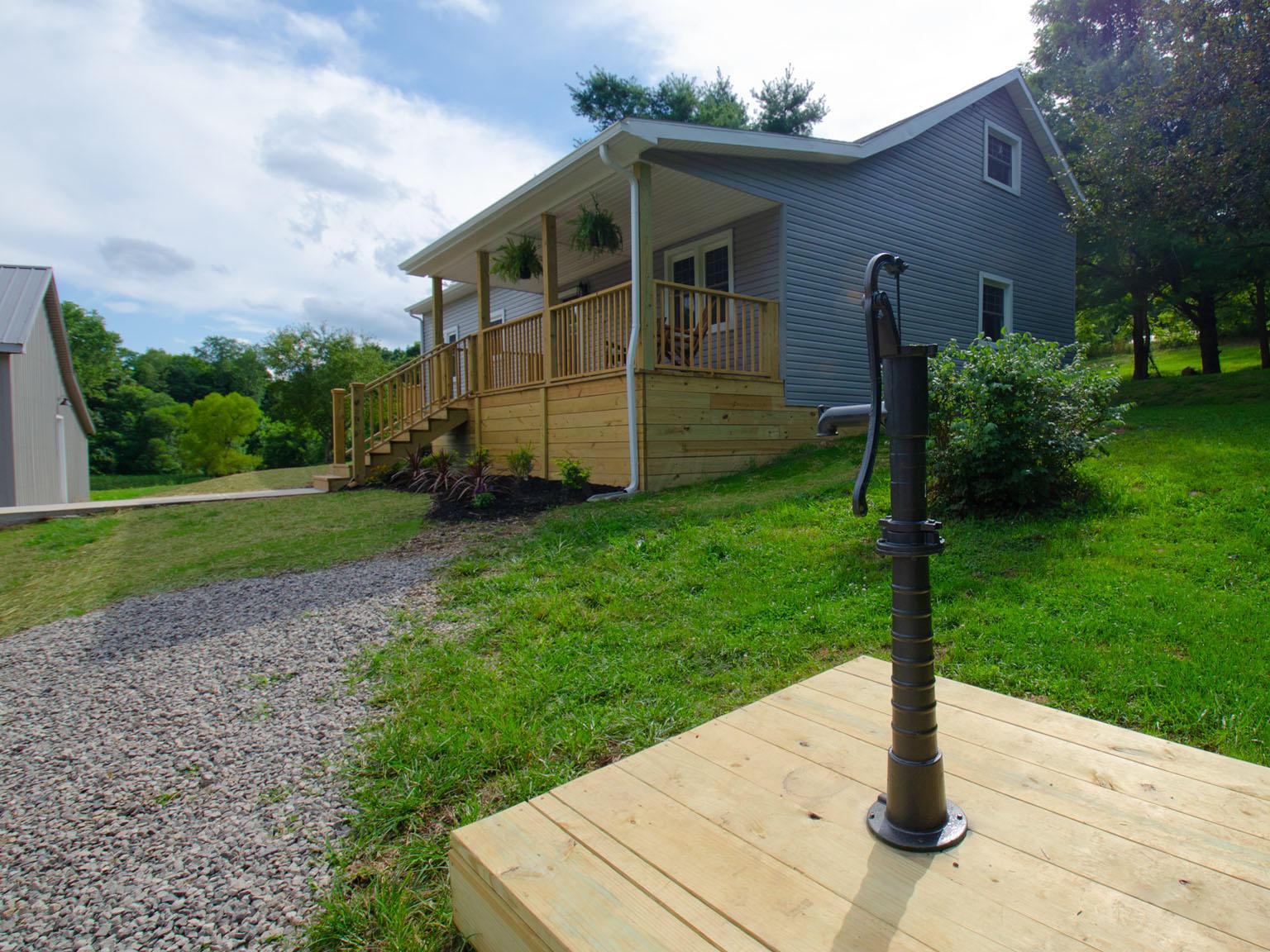 5525 Ireland Road Northeast Lancaster, OH 43130 - Photo 4 of 41