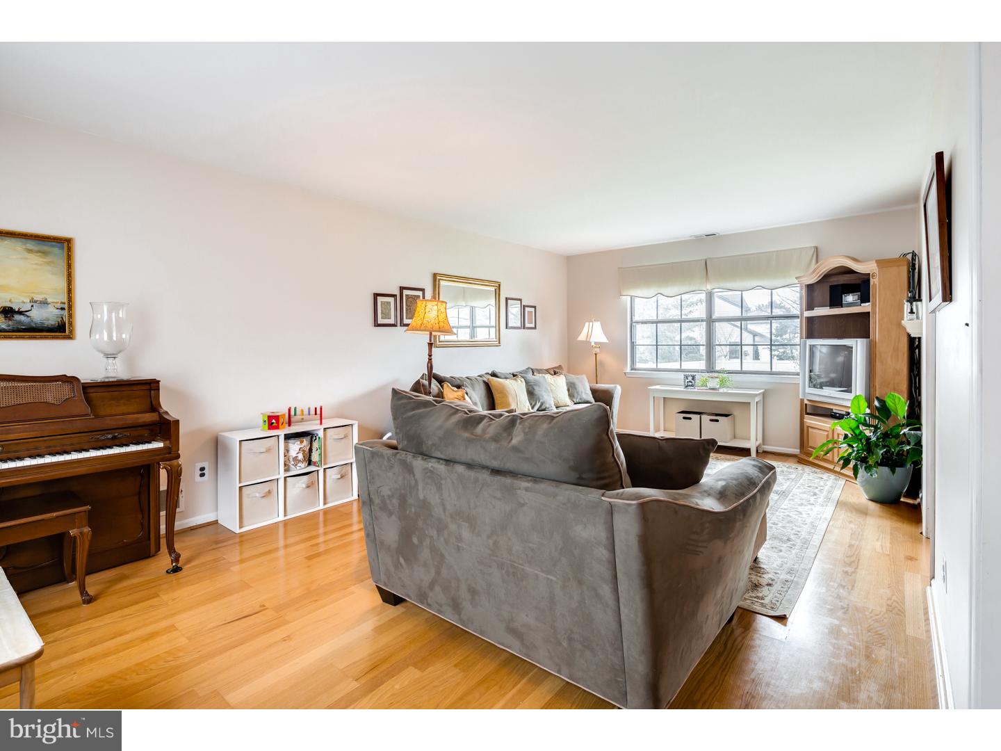 82 Euston Road South Marlton, NJ 08053 - Photo 5 of 22 Gallery Image 5