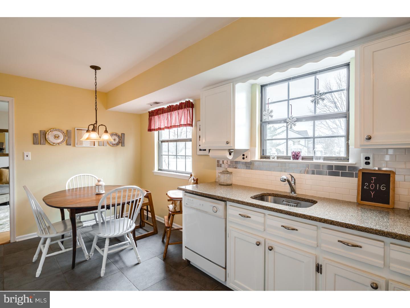82 Euston Road South Marlton, NJ 08053 - Photo 10 of 22 Gallery Image 10