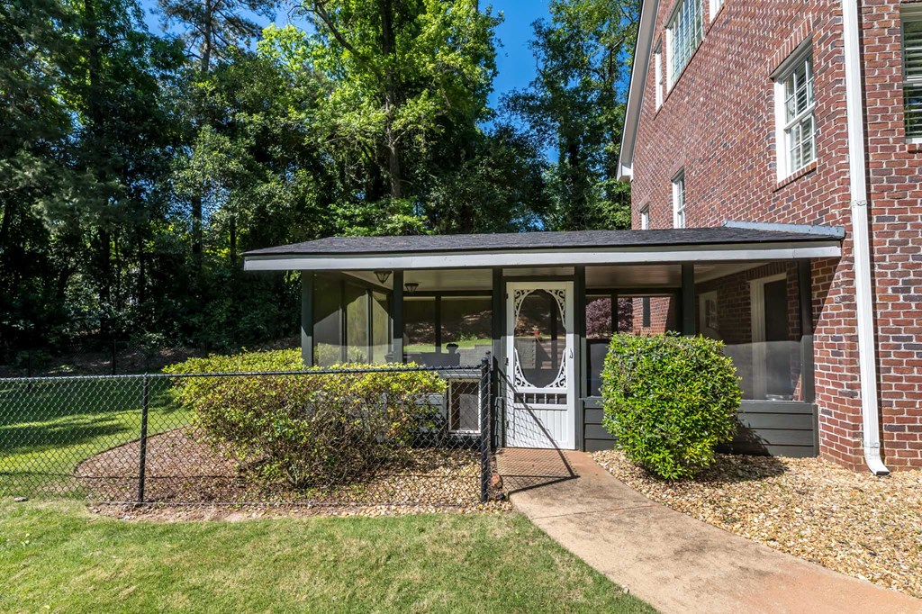 306 Cascade Road Columbus, GA 31904 - Photo 12 of 67 Screened-In Porch
