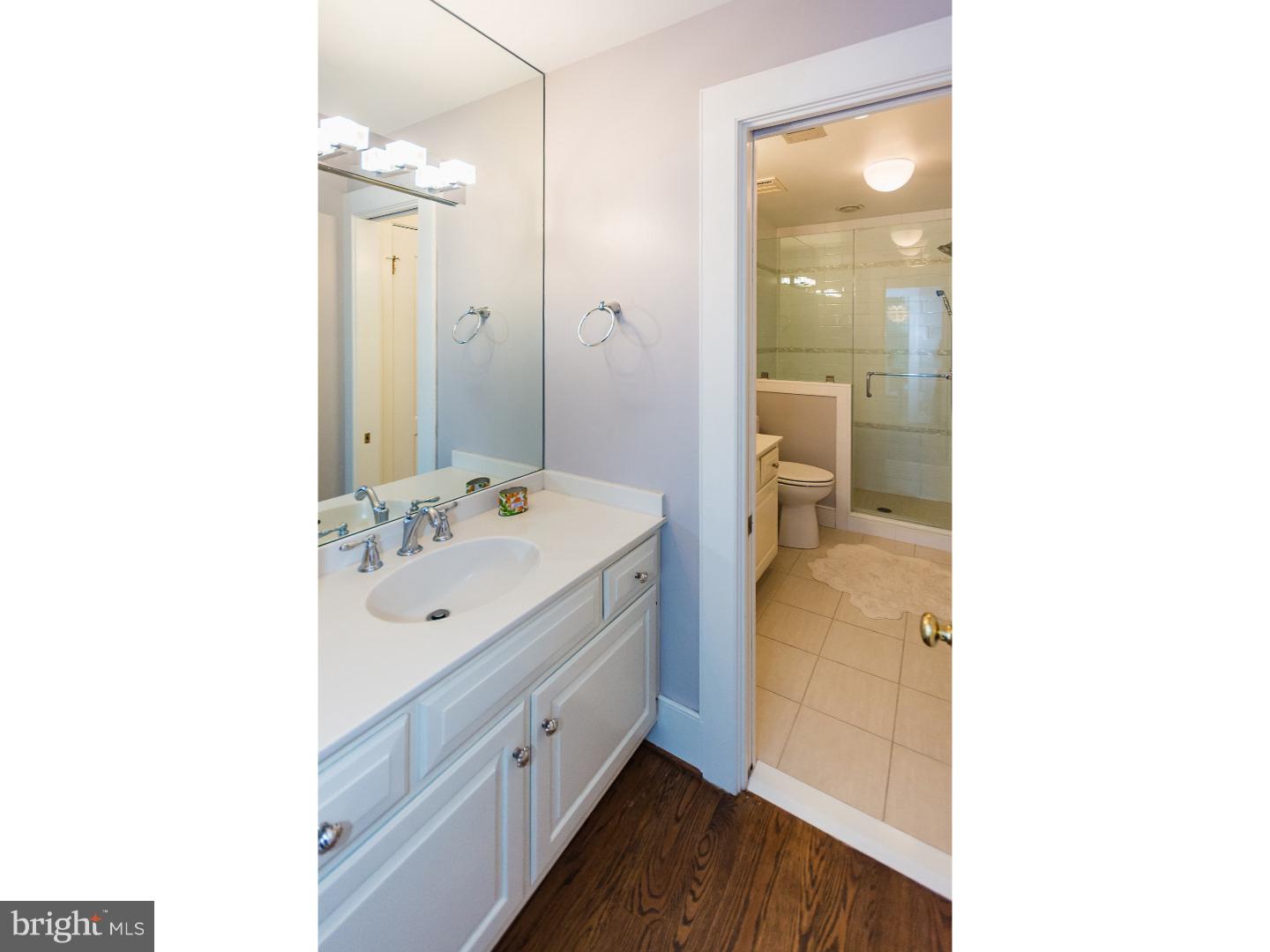 401 Inveraray Road Villanova, PA 19085 - Photo 18 of 25 Bathroom