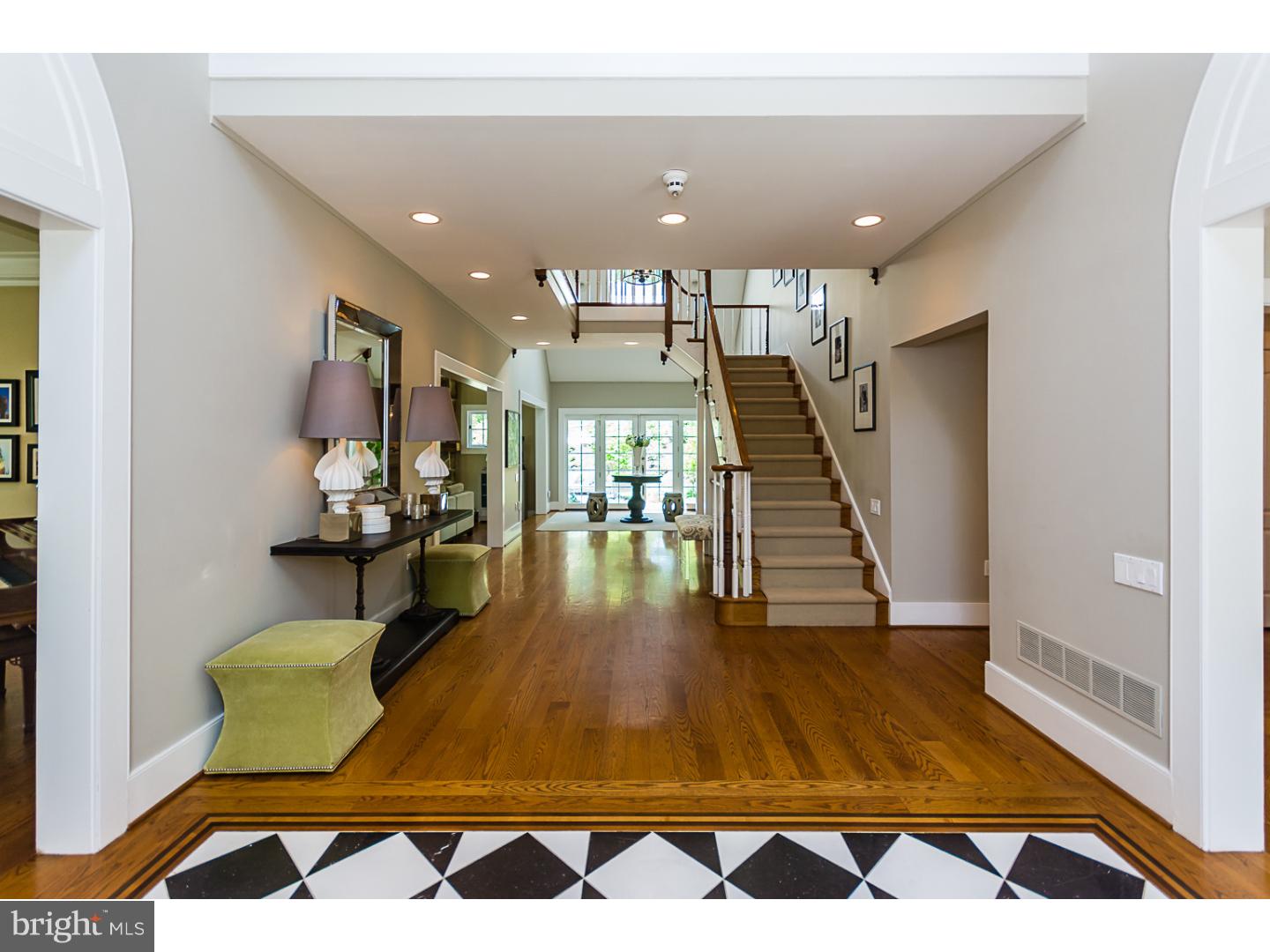 401 Inveraray Road Villanova, PA 19085 - Photo 3 of 25 Foyer