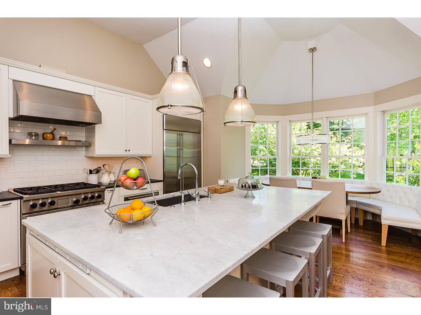 401 Inveraray Road Villanova, PA 19085 - Photo 9 of 25