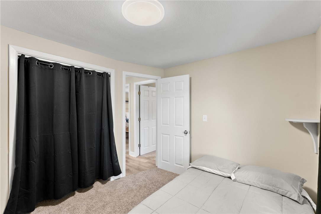 84 Hilton Road Warwick, RI 02889 - Photo 23 of 35