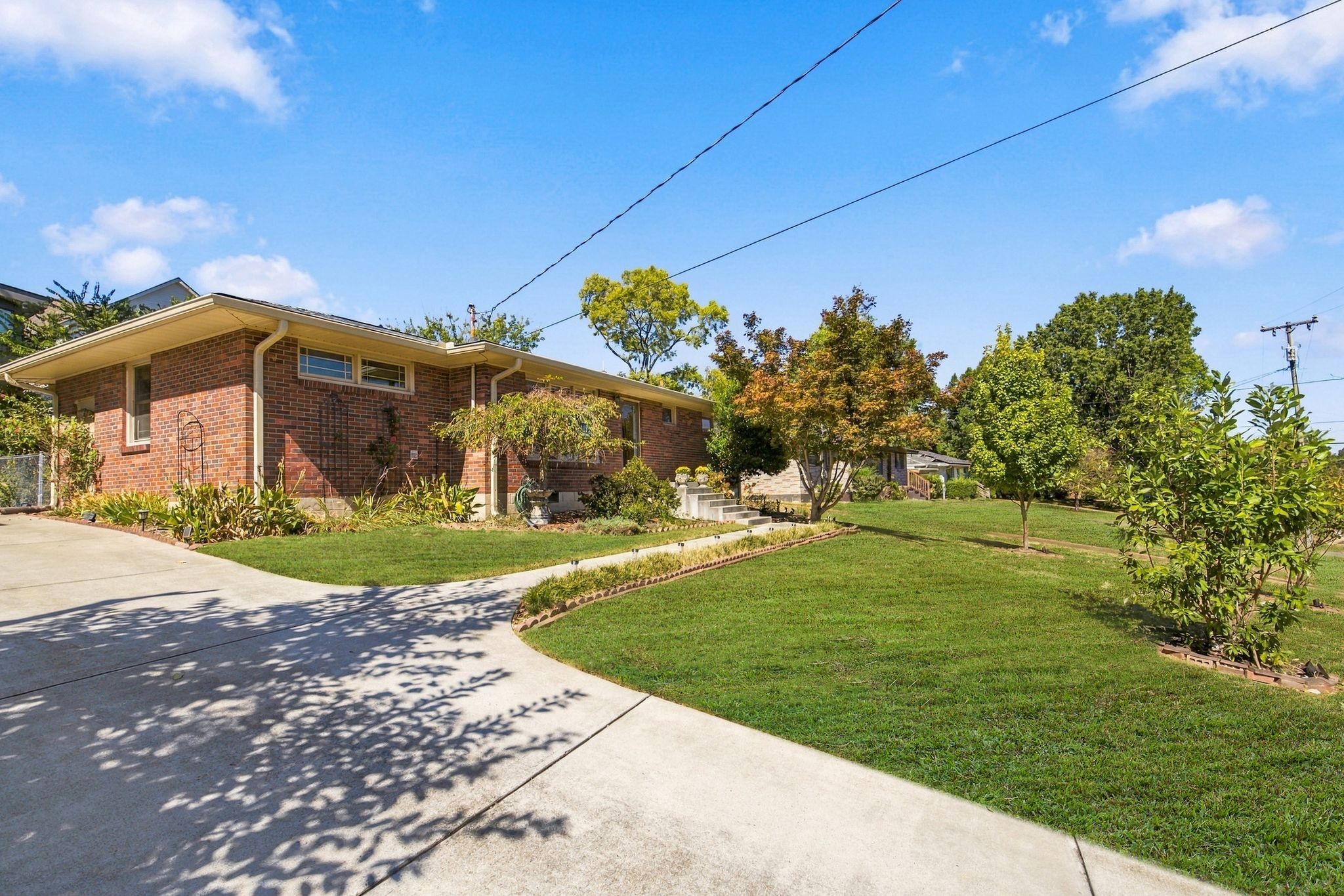 904 Mitchell Road Nashville, TN 37206 - Photo 4 of 19 Gallery Image 4