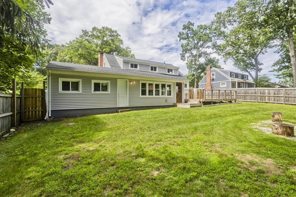 155 Old Farm Road Springfield, MA 01119 - Photo 29 of 33 Gallery Image 29